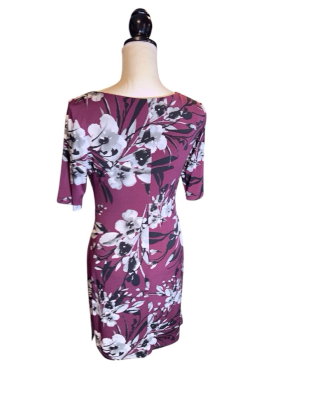 Women's Unbranded Floral Print Dress Size 6p Burgundy - Picture 2 of 3